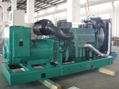 赤城便携静音：租赁无声发电机组，便携式解决能源需求